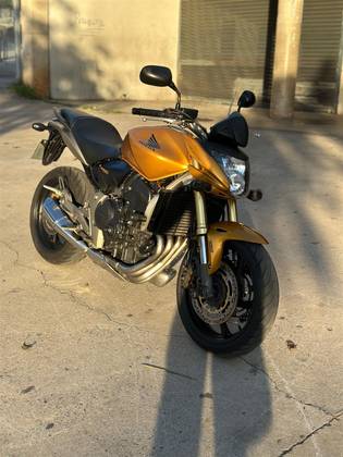 HONDA CB 600F HORNET HONDA CB 600F HORNET